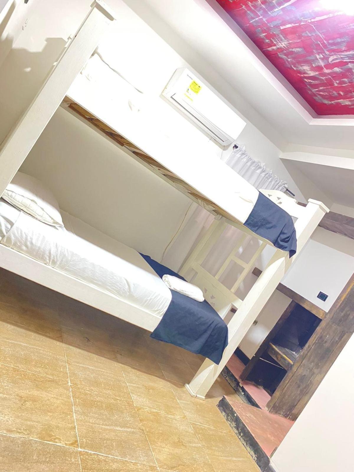 Neos Hotel Cartagena Bagian luar foto
